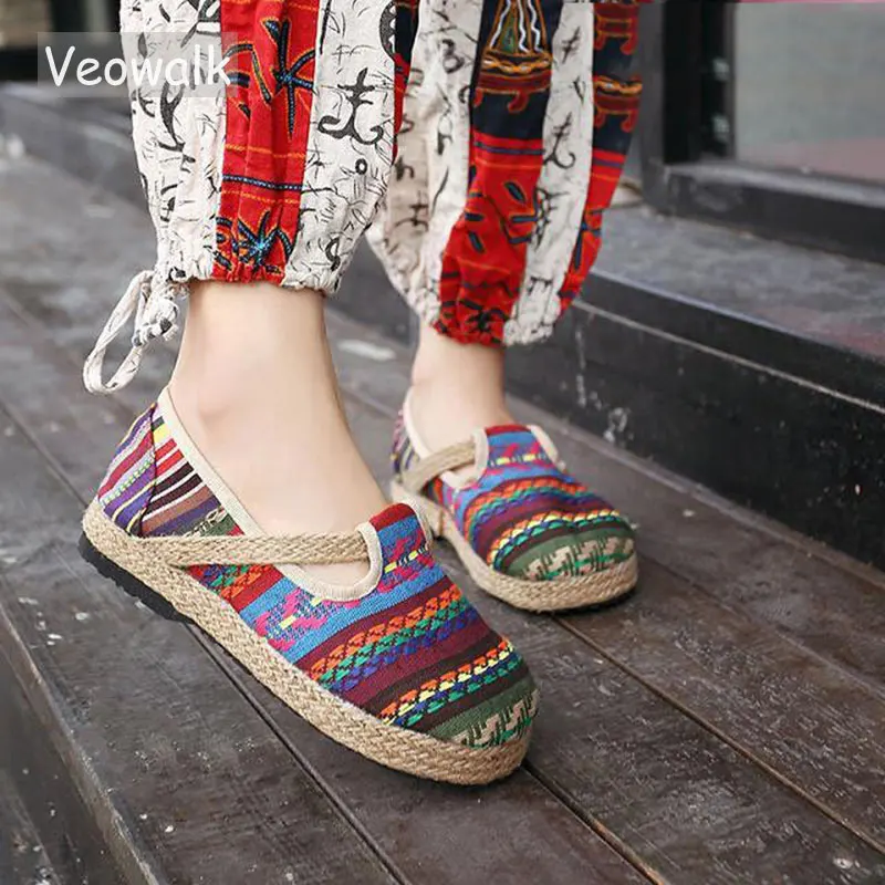 

Veowalk Handmade Old Peking Shoes Colorful Plaited Embroidered Ethnic Women Flats Fashion Breathable Cloth Slides Women Shoes