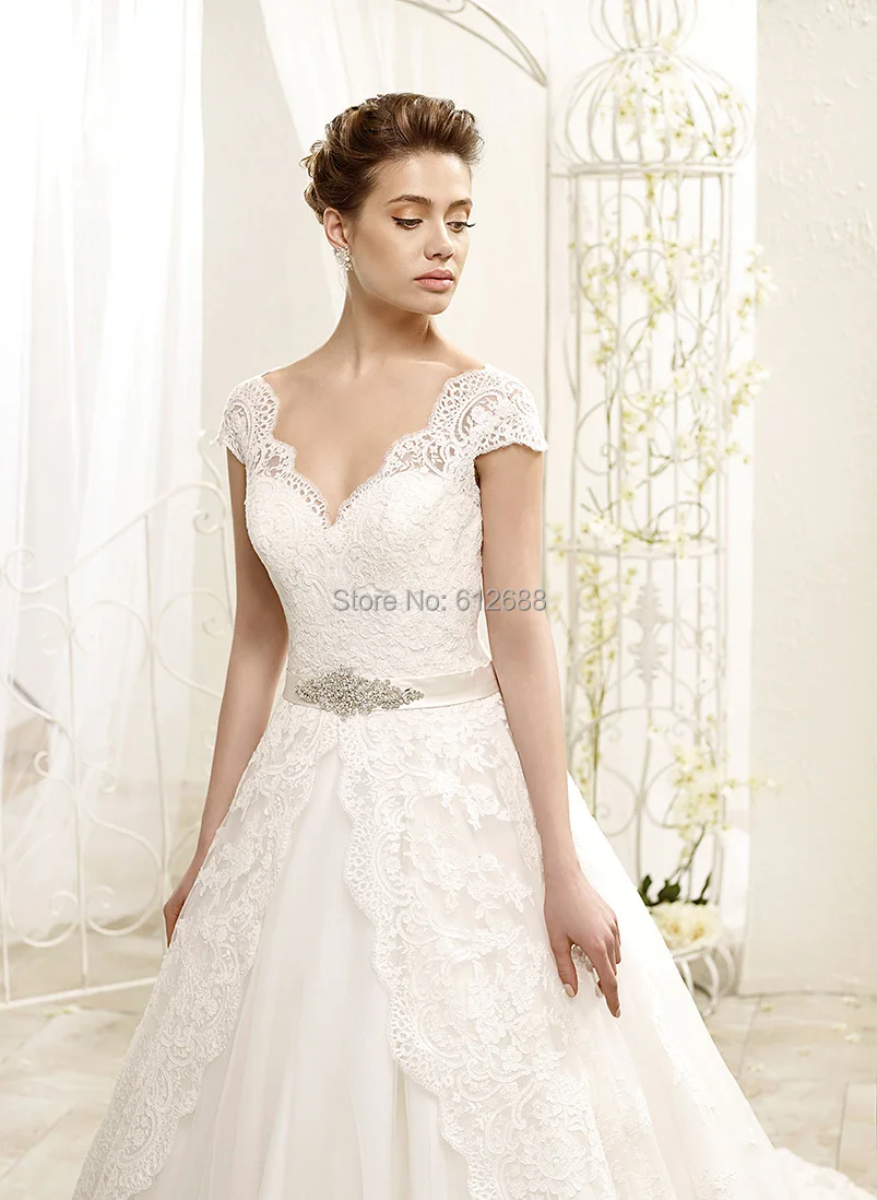 Sexy Wedding Gown Ball V-Neck Cap Sleeve Sleeveless Chapel Train Floor Length Long Lace Organza Bride Dresses 2017 | Свадьбы и