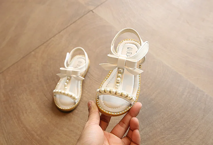 2019 Estilo Verão Meninas Sandálias Crianças Sandálias Bonito Arco Meninas Sapatos Princesa Sapatos da Criança Crianças Meninas da Praia 1 6 Anos 8 Cheap Sandálias