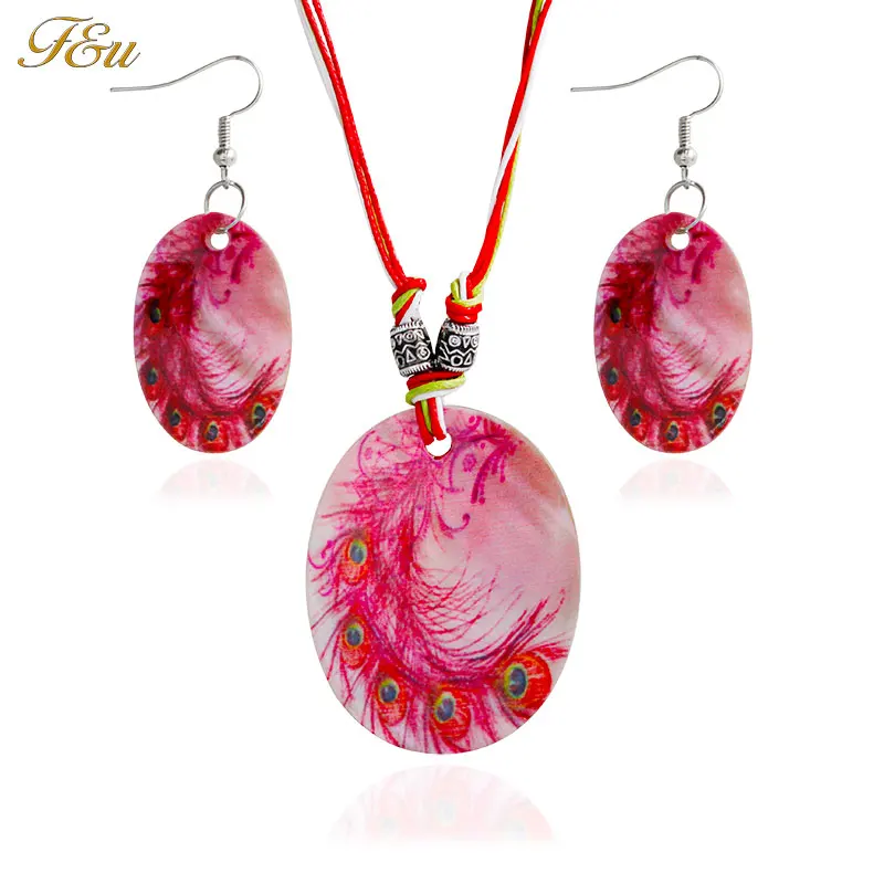 

F&U Different Pattern on the Shell Pendant Necklace and Dangle Earrings Bohemia Style Jewelry Set