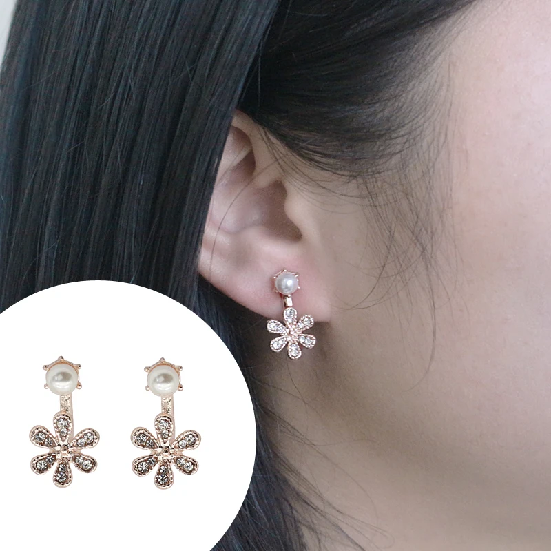 

Luxury Rhinestone Daisy Earrings For Women Exquisite Crystal Flower Pearl Ear Cuff Earring Clip Earrings Without Piercing Brinco