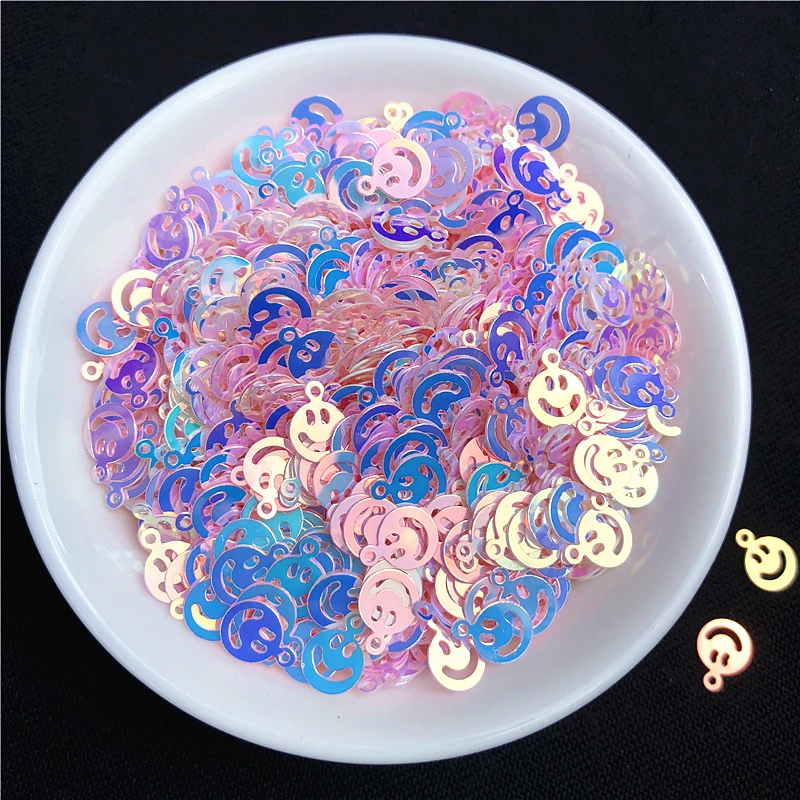 

1200Pcs/Pack Size 6mm Emoji shape Smile Face Loose Sequins Paillettes Sewing Embellishment Finding Women DIY Garment Accessories