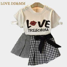 LOVE DD& MM/комплекты для девочек Новинка года, детская одежда футболки с короткими рукавами и буквенным принтом для девочек+ клетчатые юбки с бантом, костюмы