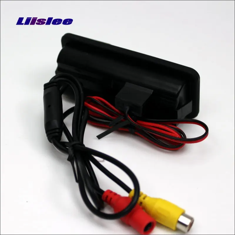 Car Rear View Camera For Land Rover Freelander 2 2006~2015 / Reverse Camera / HD CCD RCA NTST PAL / License Plate Lamp OEM