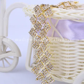 

Squar shape 5 Yard Crystal Close Rhinestone Trimming Bridal Evening Dress Decoration Cup Chain Garment Bag Dress Accessories