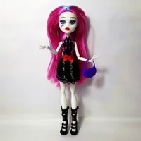 Dolls 