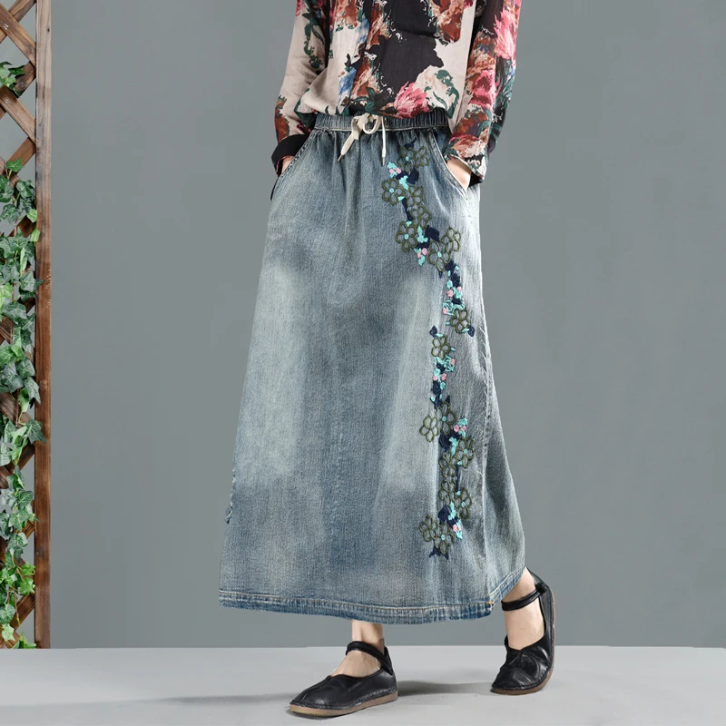 

Spring Autumn Skirt Women Loose Retro Denim Skirt New Elastic Waist Embroidery flower pocket Bleached Casual Ladies Skirts 2019