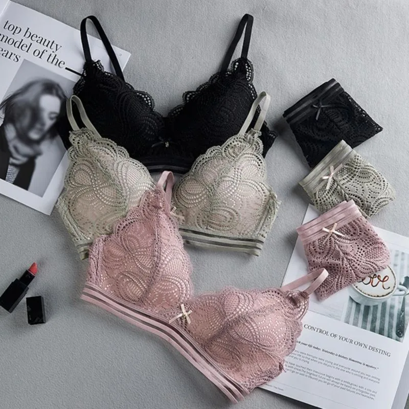 

Women Hollow Out Sexy Lingerie Bra Briefs Set Wire Free Lace Bra Set Thin Bralette Panties Set Soft Underwear