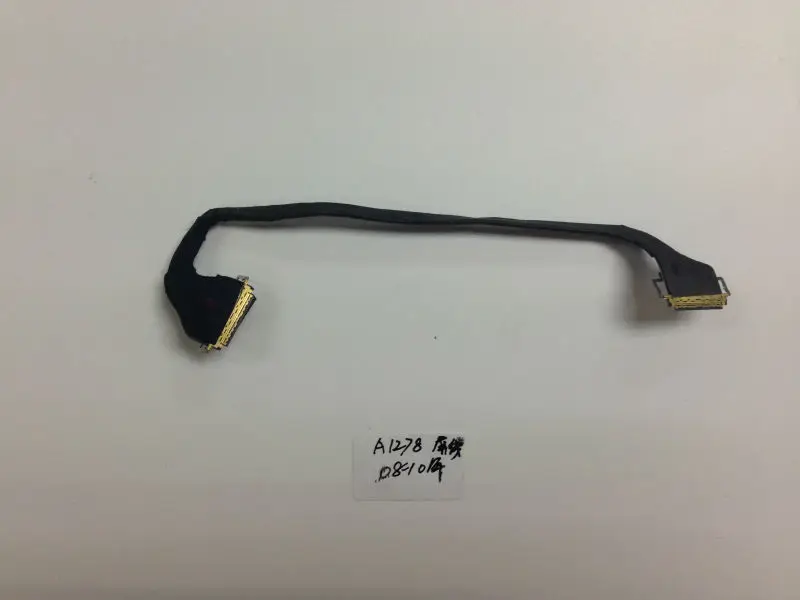 A1278 LCD flex cable 08-10 01