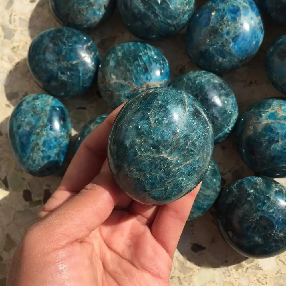1PCS Natural Blue Apatite Crystal Gemstone Reiki Healing Chakra Freeform Polished Palm Stone Wholesale | Дом и сад