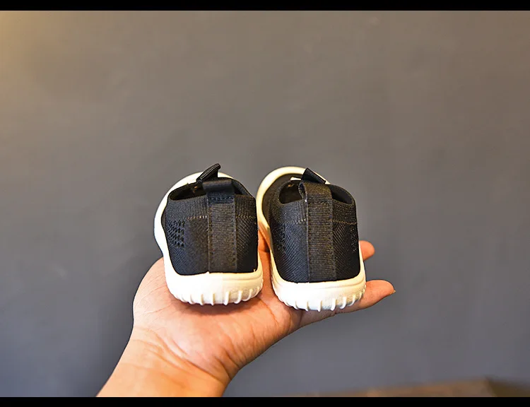 New Autumn Kids Casual Sneakers Children Sport Sneakers Baby Girls Slip On Sock Shoes Toddler Boys Brand Sneakers Trainers
