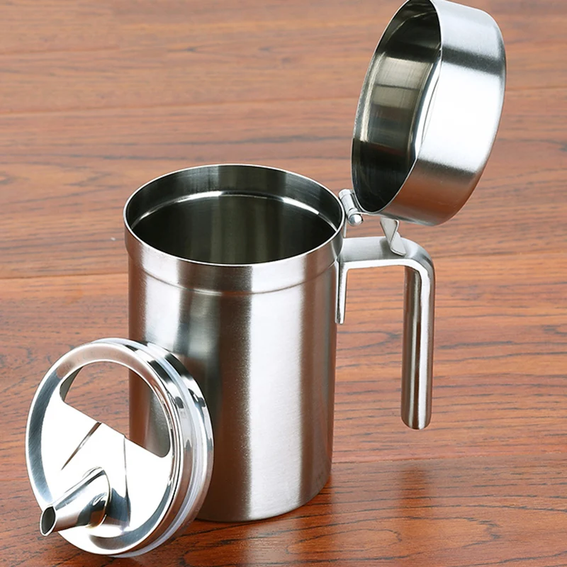 

Stainless Steel Oil Bottle 550ml Dustproof Leakproof Supplies Dispenser Home Storage Kitchen Gadgets Practical