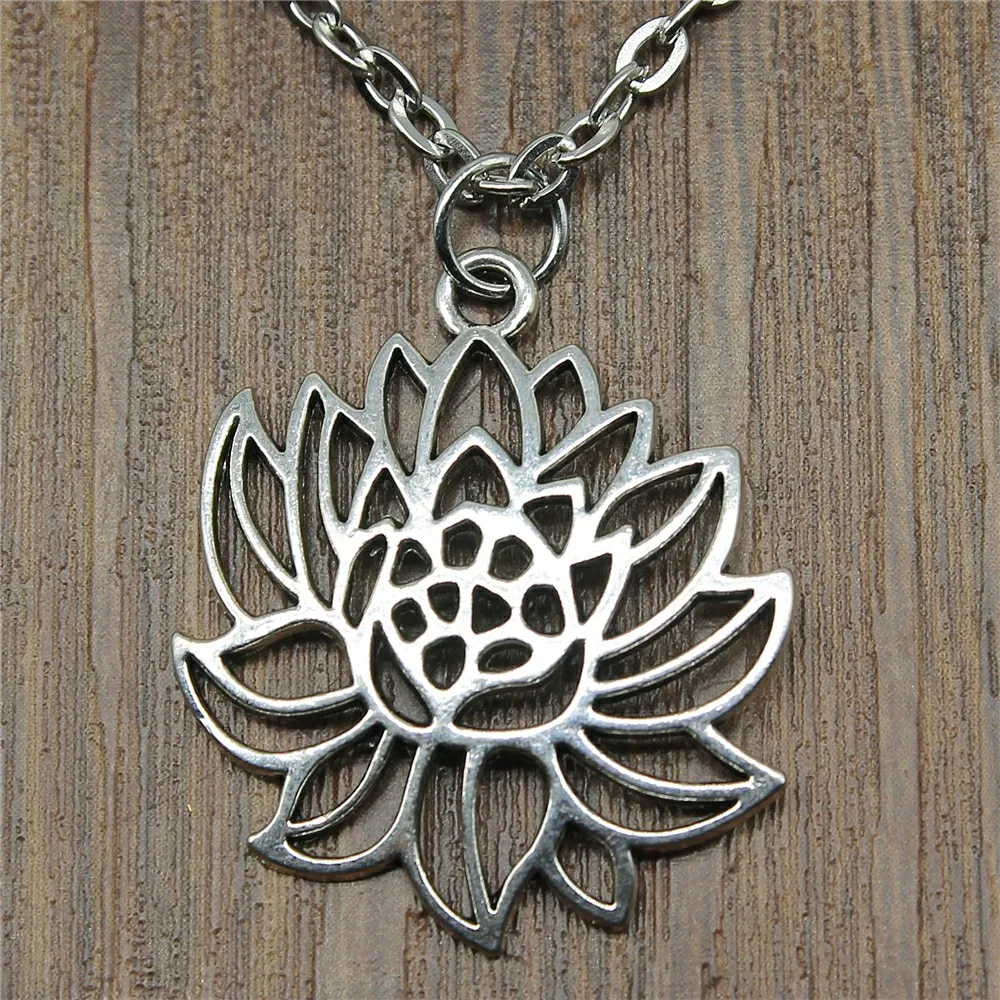 

Dropshipping Welcome 27x31mm Lotus Pendant Necklace Antique Silver Color Necklace Fashion 2019