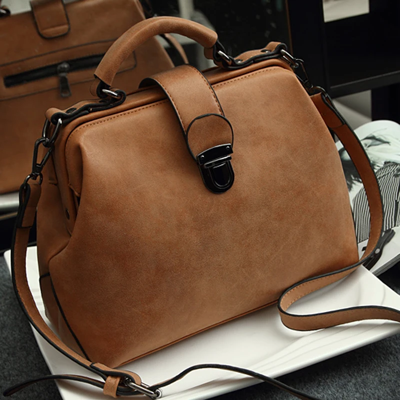 

2019 bolsas feminina Retro women messenger bags handbag Doctor bag Fashion brand Shoulder women leather handbags scrub bag
