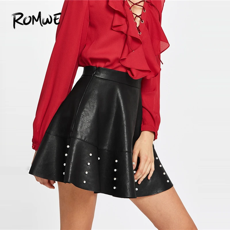 

ROMWE Pearl Embellished Frayed Edge Flared PU Skirt 2019 Spring Autumn Cool Mid Waist Mini Skirt Black Above Knee Women Skirts