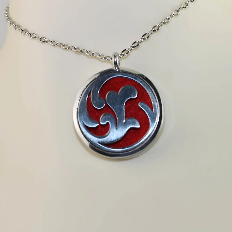 Bo world A sales retro style hollow leaf necklace pendant perfume box diffuser Necklace suitable for women Jewelry P6 | Украшения и