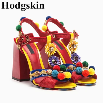 

Colorful Flower Buckle Strap Plush Ball Sandals Women Crystal Metal Decoration Sandals Square Heel Leather Sandalia Feminina