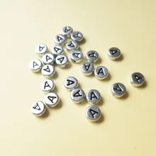 500 Prata Letra A Beads 4*7 pçs/lote MM Plano Coin Forma Redonda Acrílico Plasitc Jóias Alfabeto Contas Alfabeto Character Bead