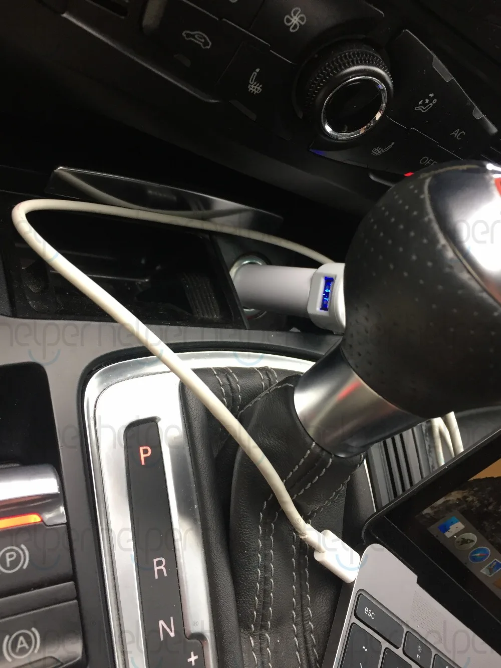 Мировой дебют мини 14,5 в 2 а 29 Вт автомобильное зарядное устройство Автомобильный адаптер USB-C для MacBook retina 1" с 5 в 2 А USB