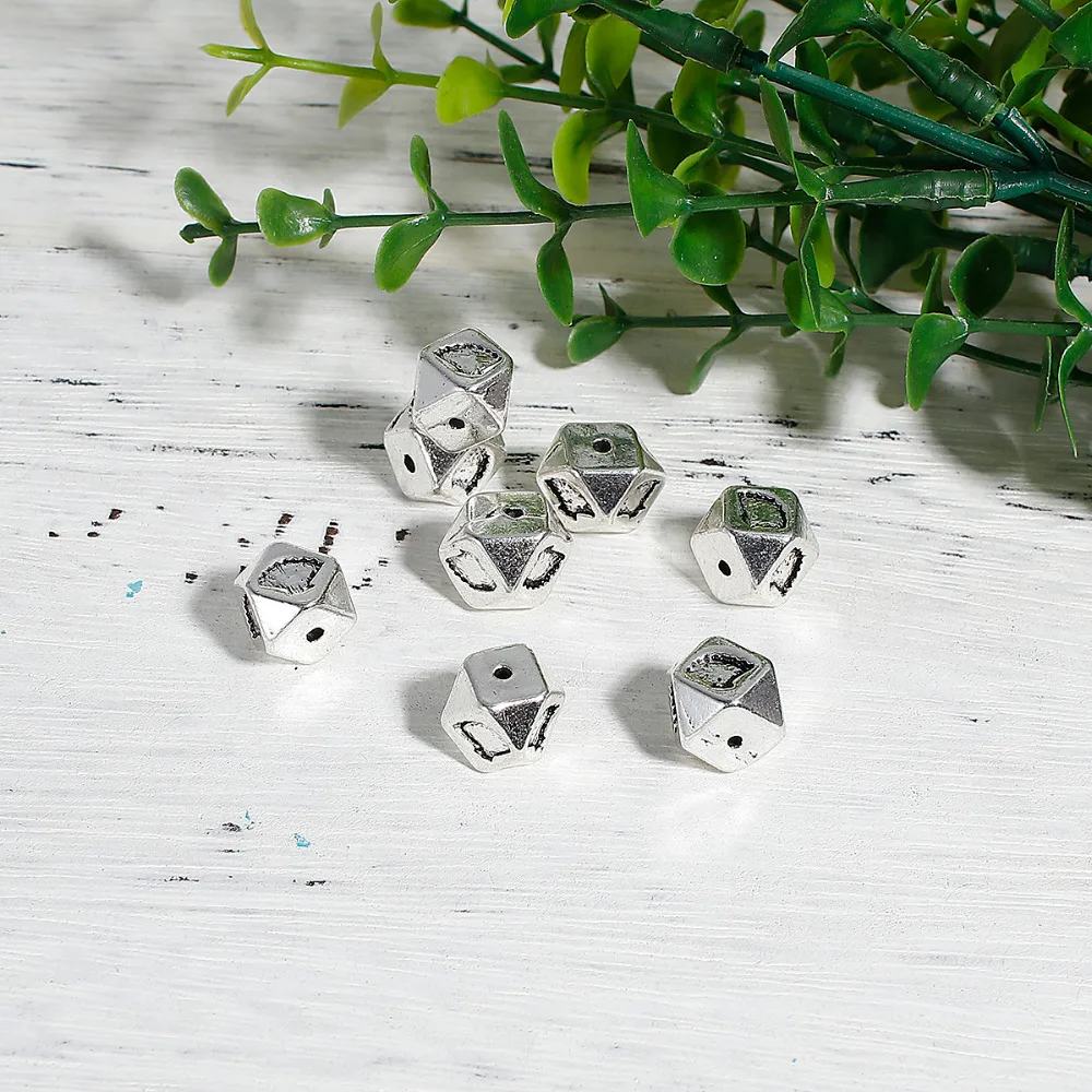 DoreenBeads сплав цинка серебряный цвет разделительные бусины вентилятор площадь
