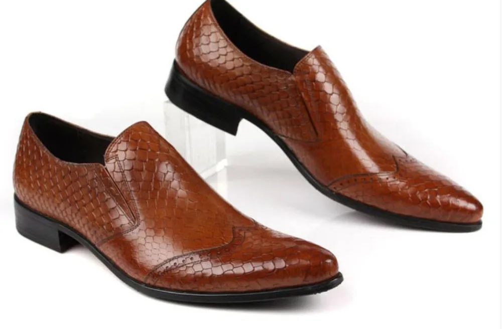 

Italy Mens Derby Oxfords Shoes 2018 Fish-scale pattern Slip On Dress Office Business Shoes Black Brown Men Leather Sapatos