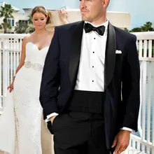 Черные свадебные костюмы для мужчин, на заказ 1 пуговица Черная шаль лацкан черный смокинг куртка и черные брюки, портной Off-White Жених костюм