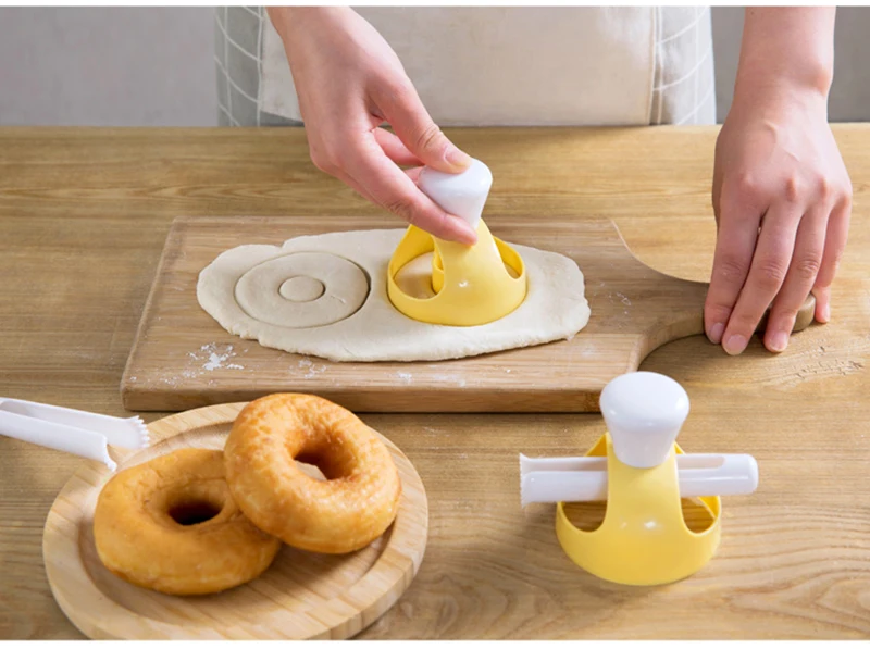 TUUTH Hand Pressure Yellow Donut Mold Kitchen Baking Tools Cute DIY Cake Dessert Molds Cake Decorating Kitchen Tools5