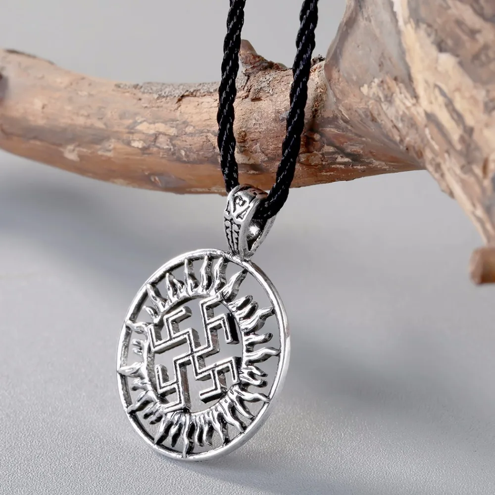 

CHENGXUN Viking Solar Amulet Pendant Necklace Alatyr Star Slavic Jewelry Sun Symbol Talisman Pendant Germanic Pagan Men Necklace