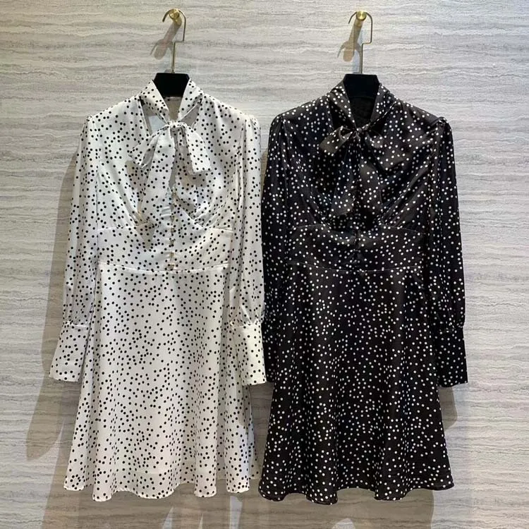 

women fashion 2019 dot dresses at190103