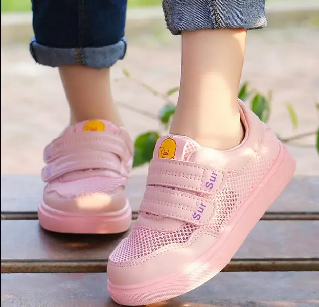 

Pure white students with small white shoes net surface AS01