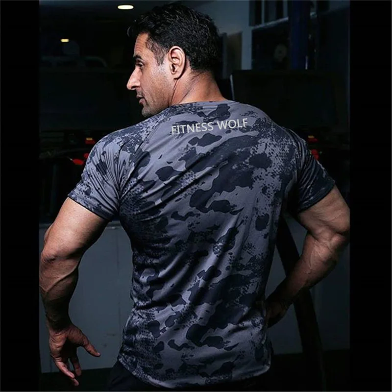 Camouflage Fitness workout T-Shirt (2)