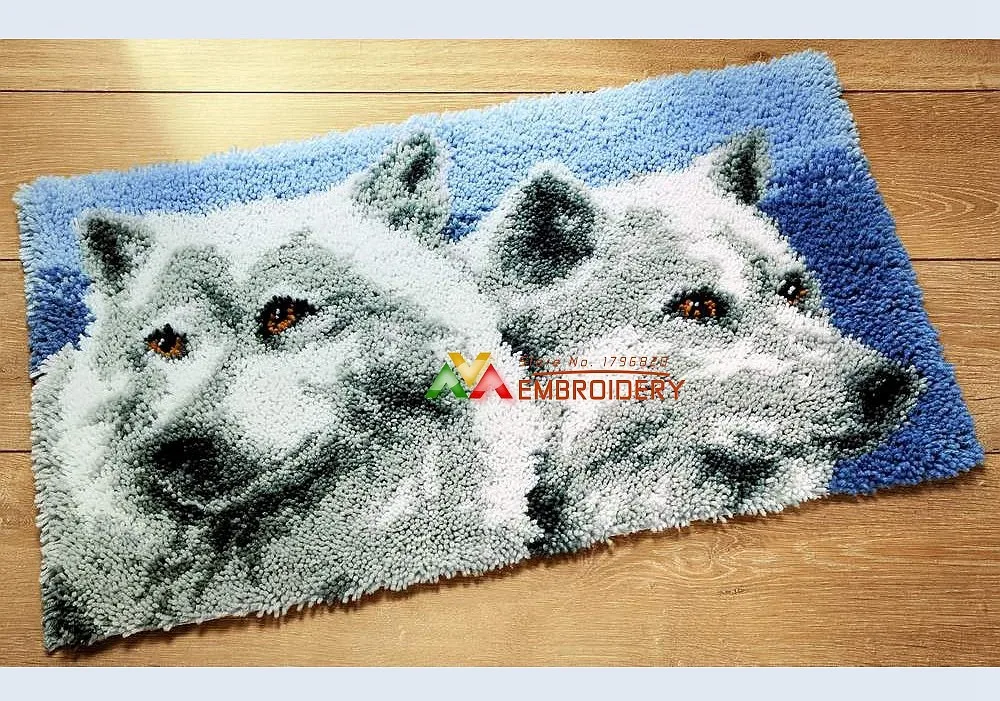 aeroplane-latch-hook-rug (7)