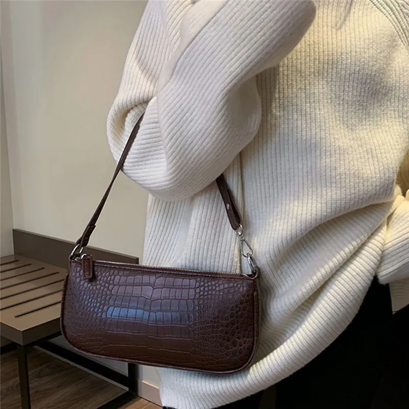 

Retro Alligator Pattern Women Messenger Handbags Casual Solid Travel Shoulder Bags for Women 2019 Female Crocodile Bolsas #40
