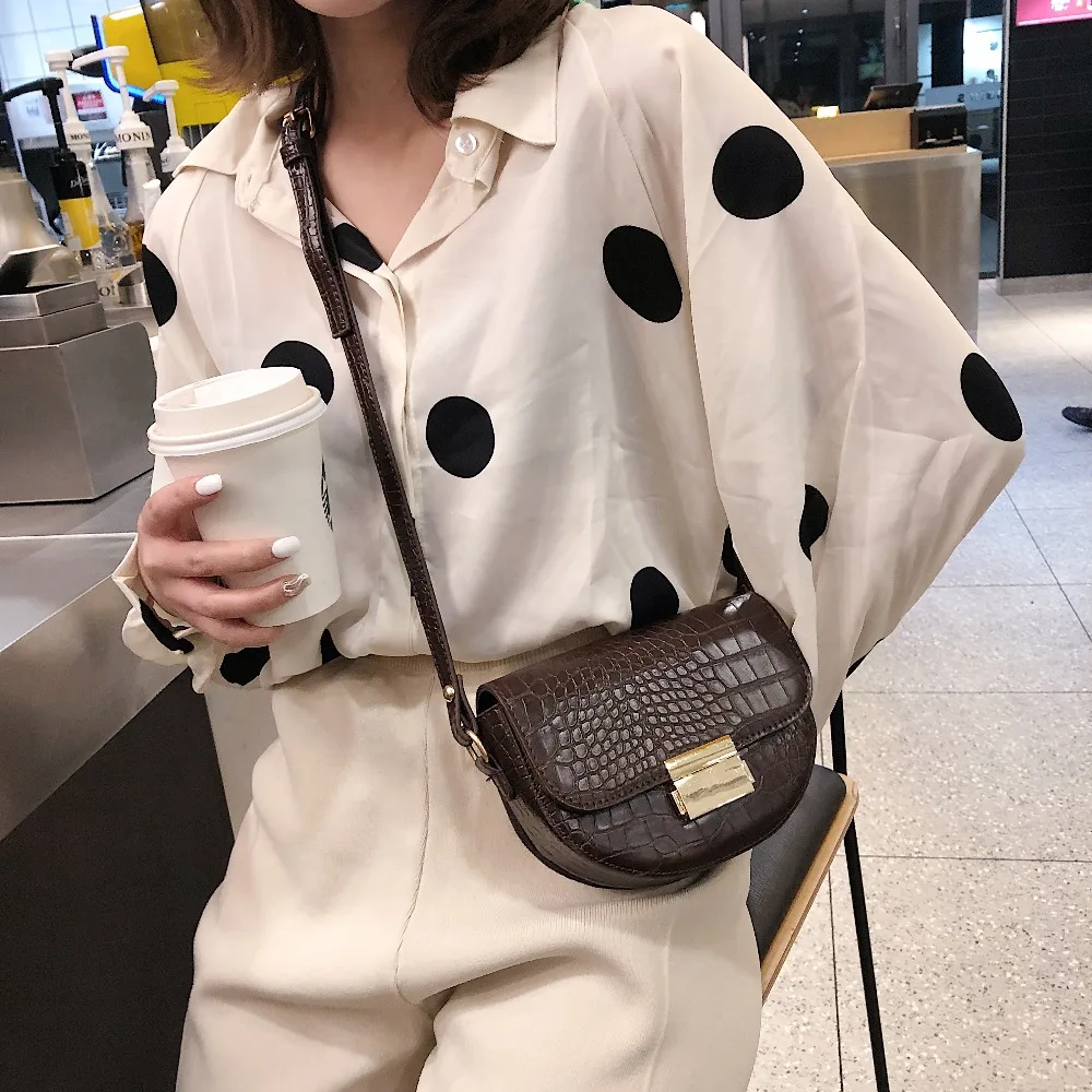 تمساح نمط خمر جلدية Crossbody حقائب للنساء 2019 جديد صغيرة المحافظ و حقائب السيدات الكتف حقيبة ساعي