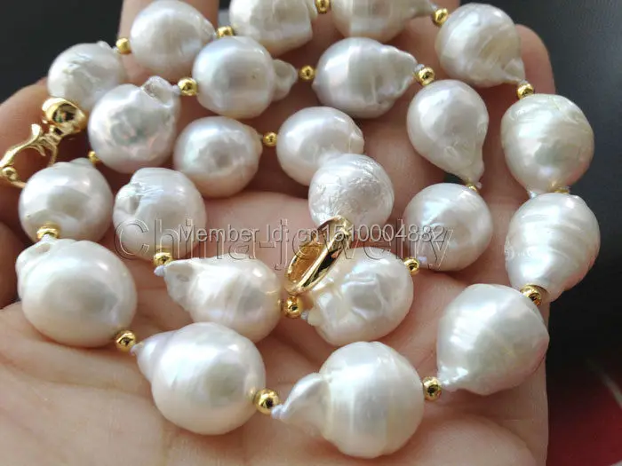 

shitou 0074 Beautiful white baroque keshi reborn FW pearl necklace