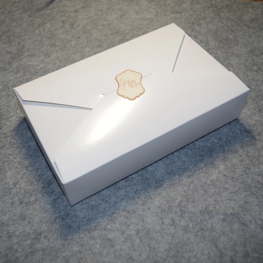 20pcs / lot 19.5cmx12.5cmx4cm крафт-бумага подарочная коробка конверт типа крафт картонные коробки пакет для свадебных пригласительных билетов