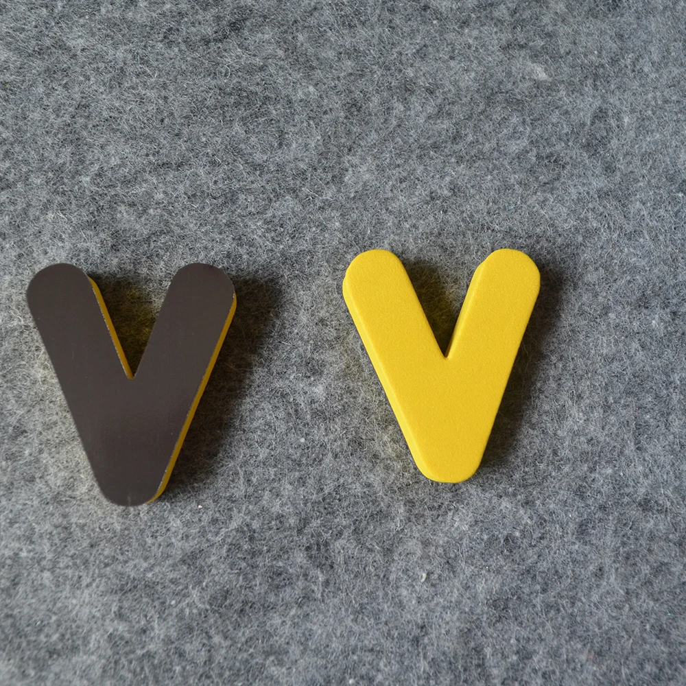 v