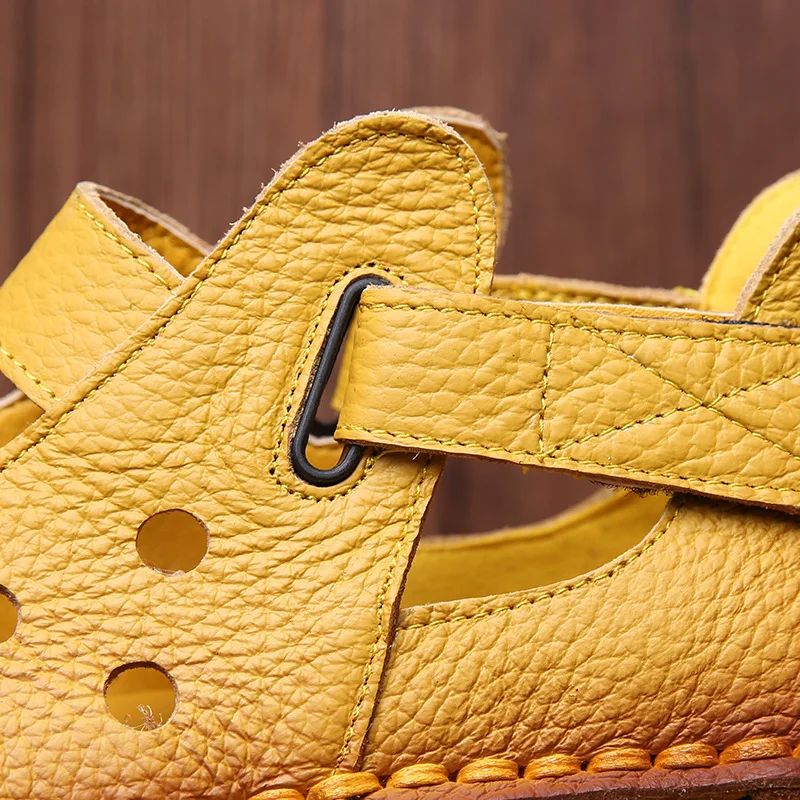 Plus size 35-43 Women Sandals Genuine Leather Shoes 2019 Women Shoes Flats Casual Ladies Sandals Chunky Sandals Female Moccasins Plus size 35-43 Women Sandals Genuine Leather Shoes 2019 Women Shoes Flats Casual Ladies Sandals Chunky Sandals Female Moccasins