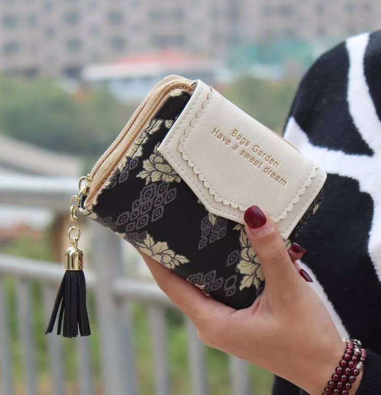 2648244443_1424842467