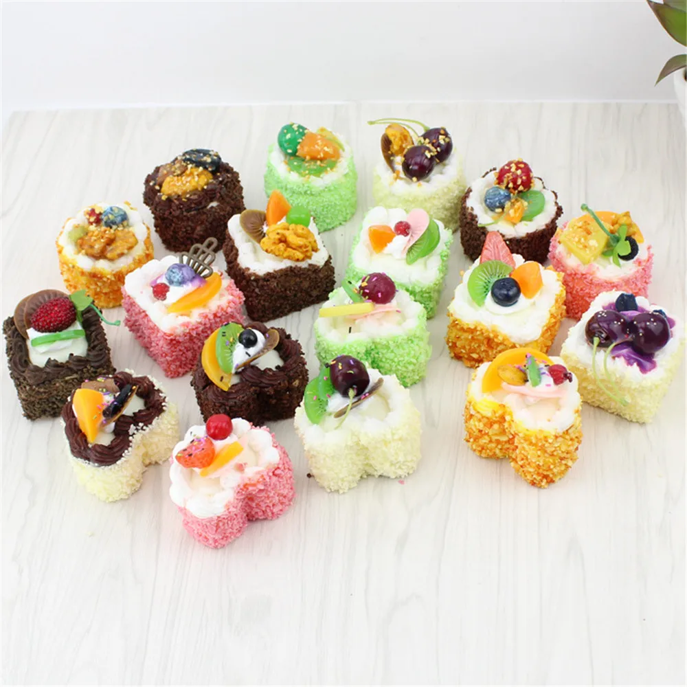 

Kawaii Squishies Display Scented Bread Gags Practical Jokes Toy Squish Antistress Funny Toys 30S71227 drop shipping