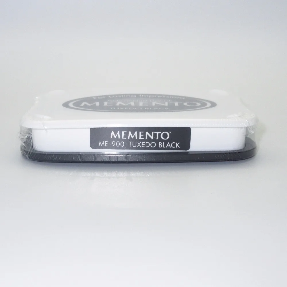 Memento Ink Pad Tuxedo Black With Reinker 