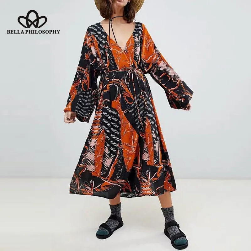 Wonder Long Lantern Sleeve Maxi Boho Dress Vintage V-Neck Female Lace-Up Long Dress Casual Retro Lady A-Line Beach Dress 2019