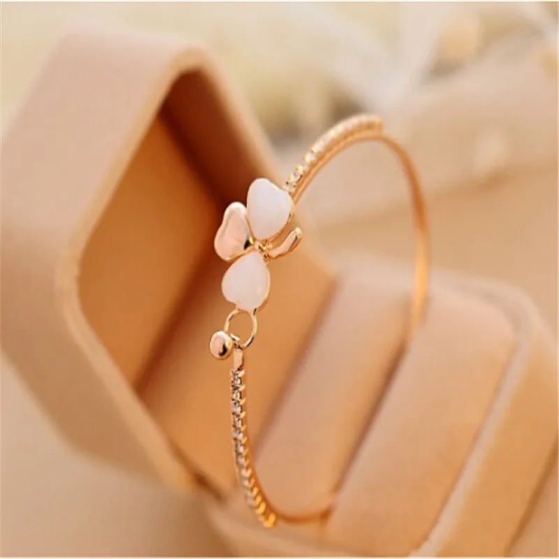 

1 pc High Quality Elegant Clover Bracelets for Women Rose Gold Color Brass Chain Bangles Fashion Jewelry Valentine's day Gift