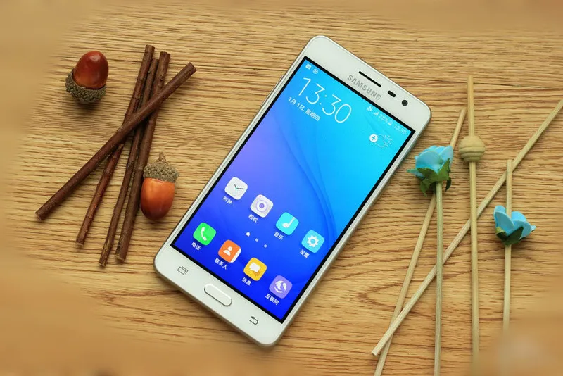 Оригинальный мобильный телефон Samsung Galaxy J3 Pro J3110 (2016) четырёхъядерный 5 0 дюйма 2 Гб
