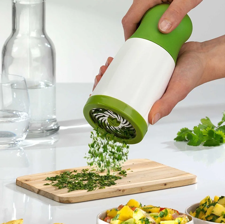 

Manual Herb Grinder Spice Mill Cheese Peanut Grater Garlic Slicer Salt Pepper Vegetable Cutter Retro Butter Garlic Kitchen Tool