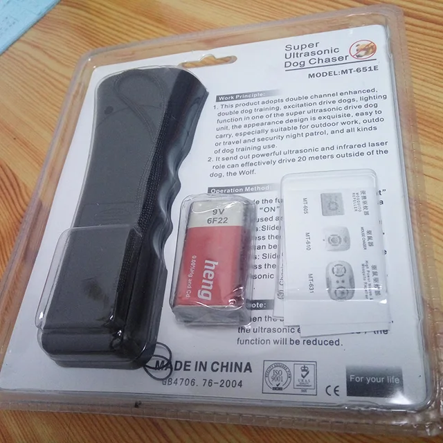 Ultrasonic Dog Chaser Stop Aggressive Animal a Dog Repeller With Led Light Training Ultrasonic Horn Distance Electronic Drive