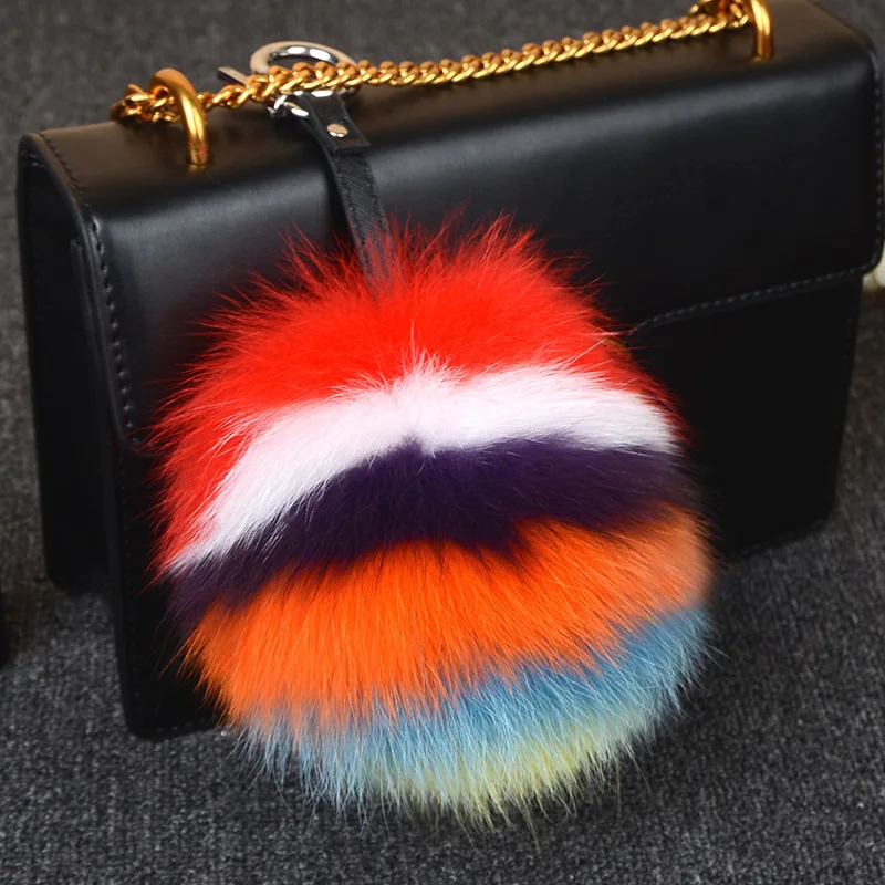 pompom charm multicolorstrips 3