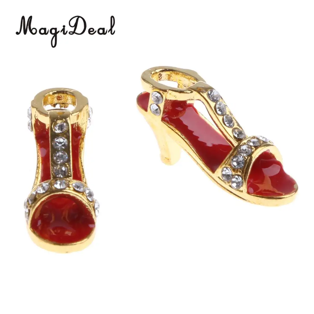 MagiDeal 1:12 Dollhouse Miniature Metal Slippers Shoes for 1/12 Scale Dolls House Living Room Bedroom Decoration Accessories