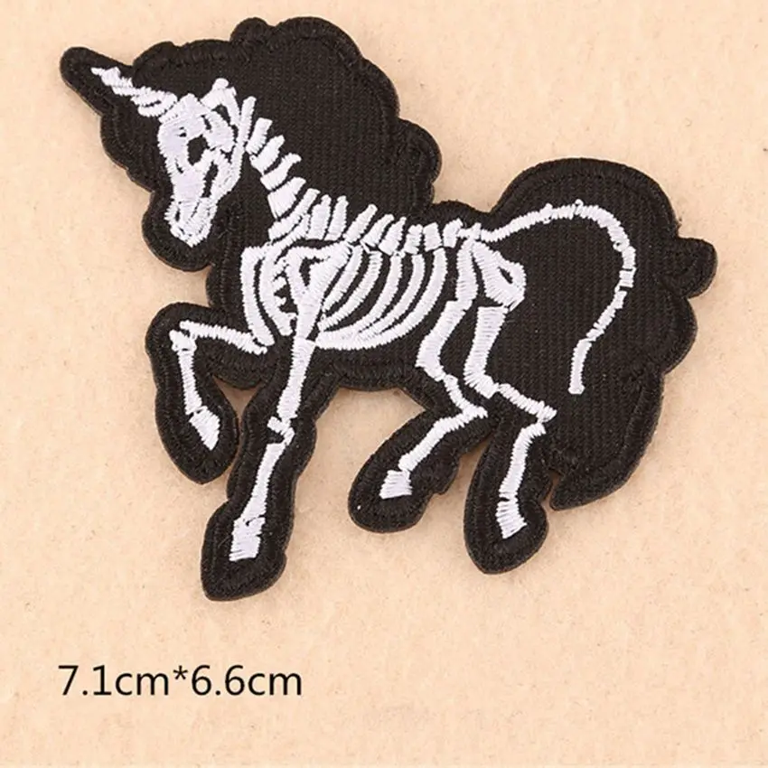 3-Styles-Unicorn-Fish-Hands-Embroidered-Fabric-Patches-Ironing-On-Clothing-Sewing-Patch-DIY-Striped-Clothes (2)