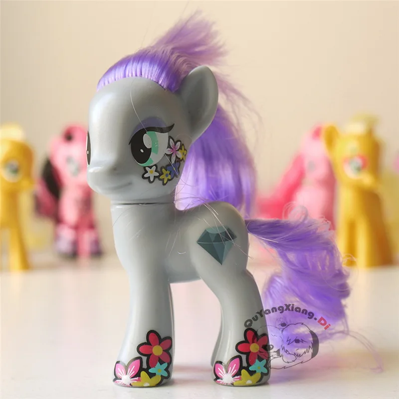 

P8-109 Action Figures 8cm Little Cute Horse Model Doll Maud Rock Anime Toys for Children
